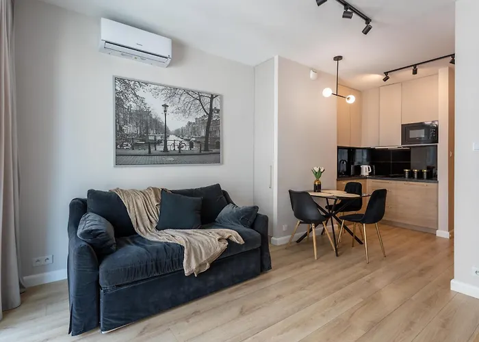 Golden Apartments Warsaw - Luxury Building With Terrace On The Roof - Sienna Str
