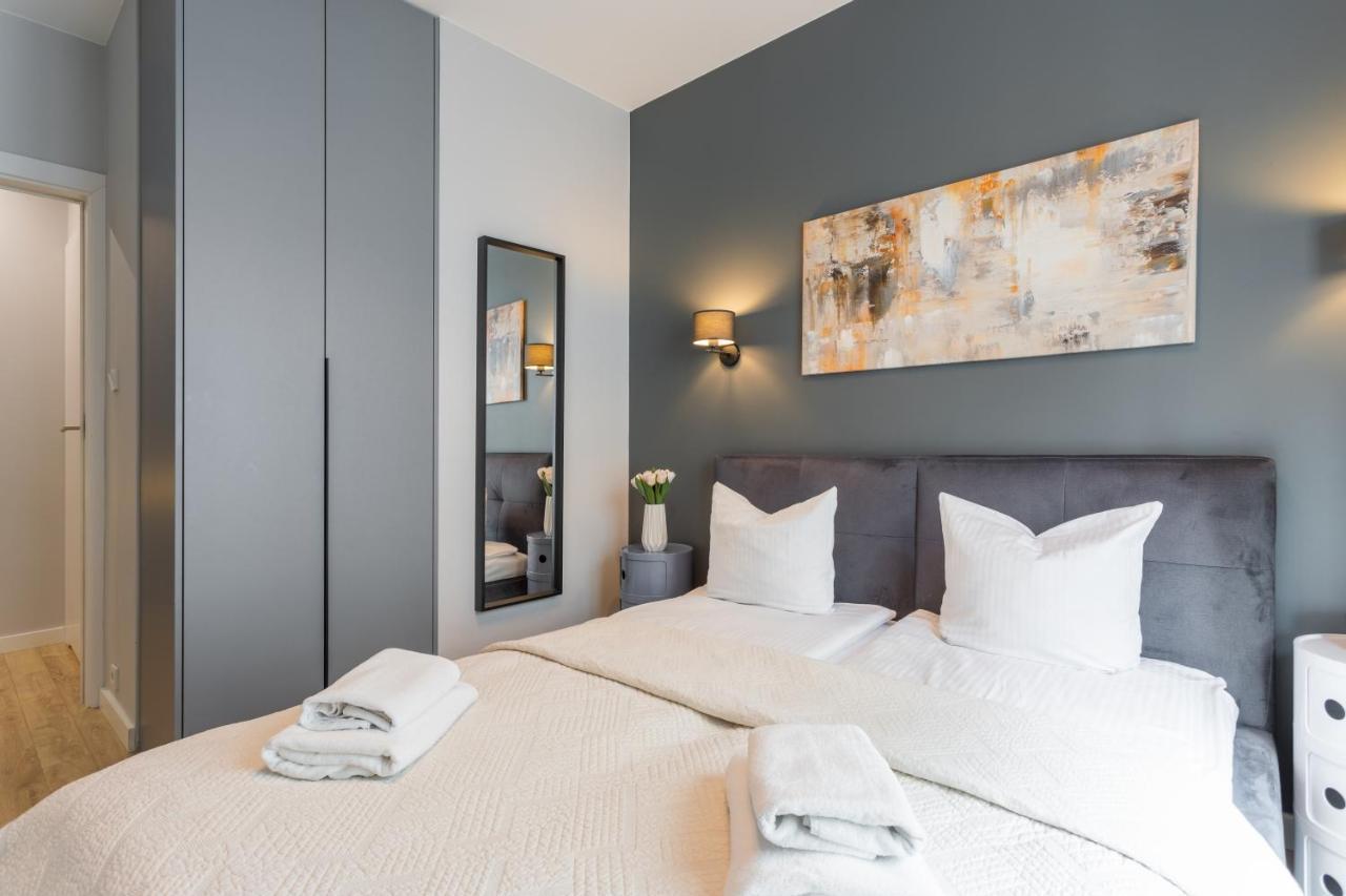 Apartment Golden - Luxury Building With Terrace On The Roof - Sienna Str Warsaw