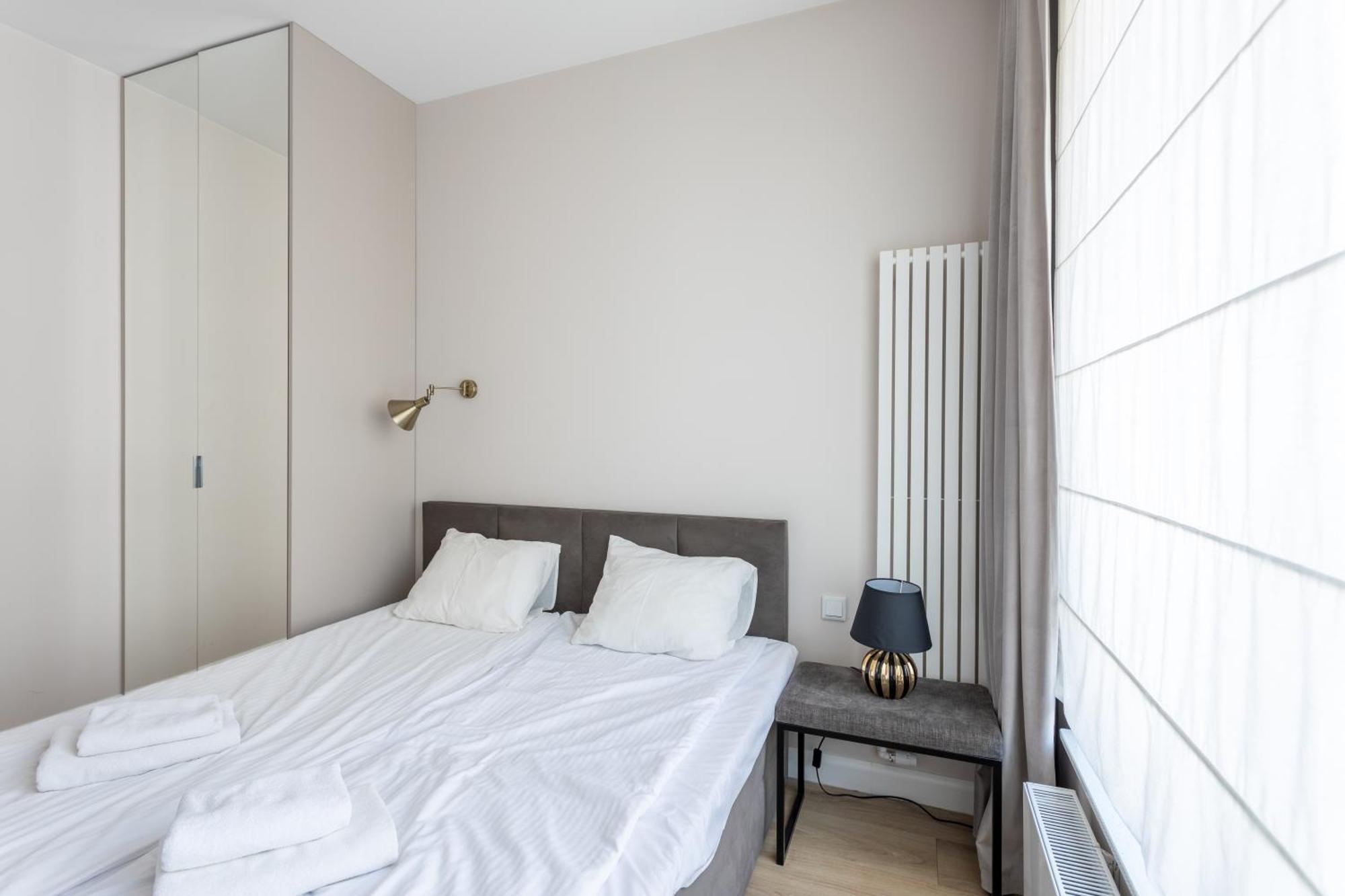 Golden - Luxury Building With Terrace On The Roof - Sienna Str Apartment Warsaw