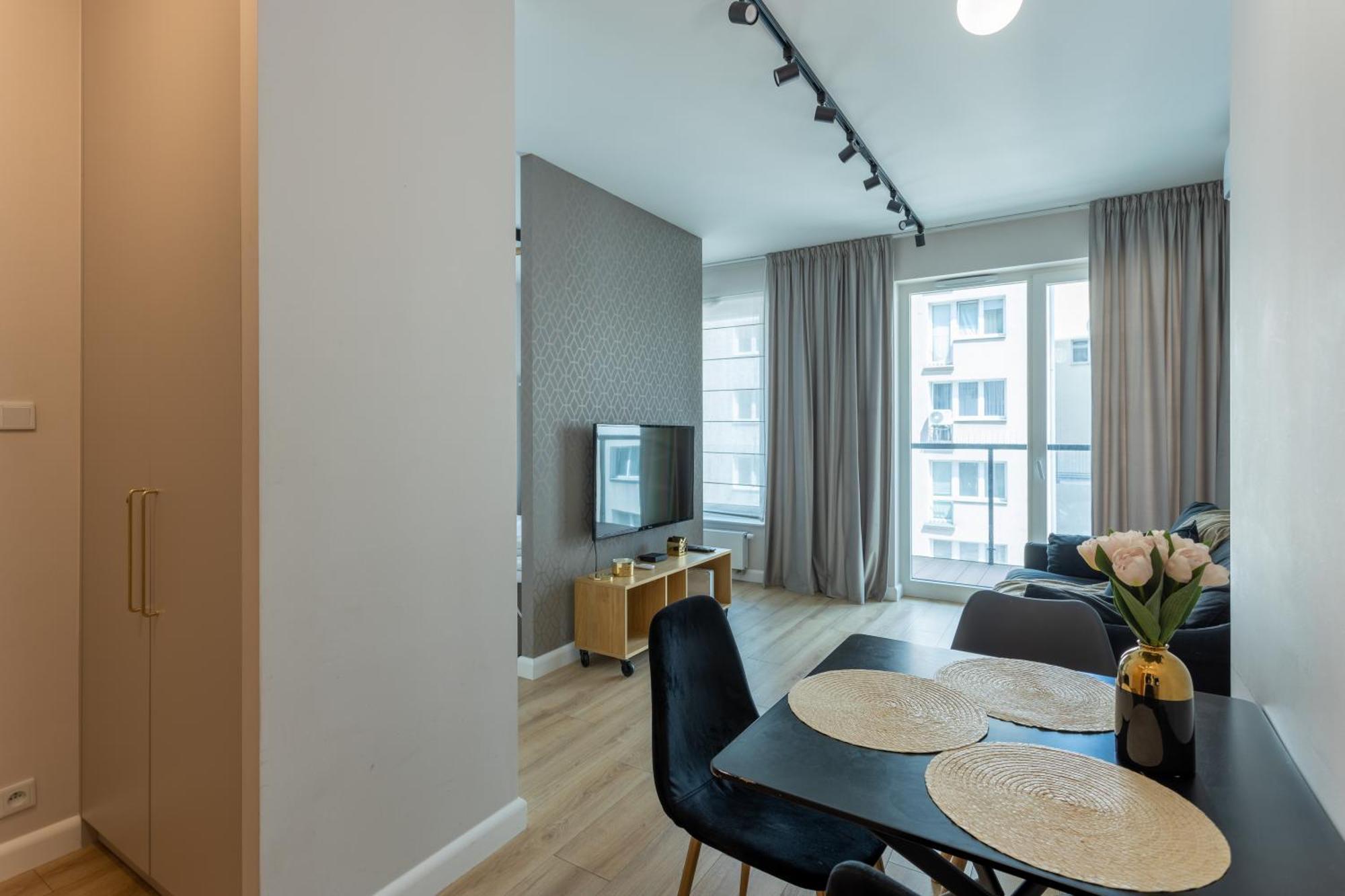 Golden - Luxury Building With Terrace On The Roof - Sienna Str Apartment