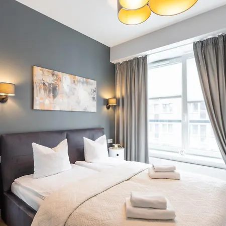 Golden Apartments Warsaw - Luxury Building With Terrace On The Roof - Sienna Str Exterior photo