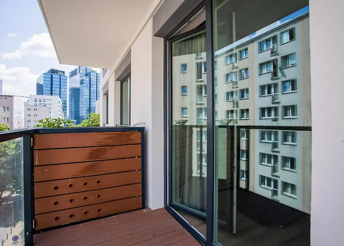 Golden Apartments Warsaw - Luxury Building With Terrace On The Roof - Sienna Str