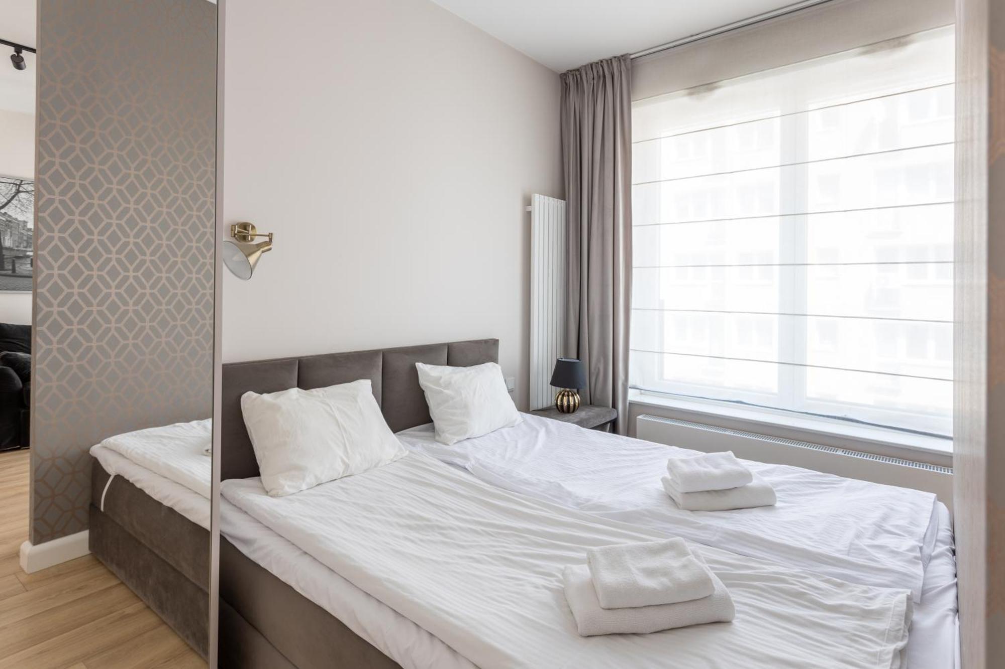 Golden - Luxury Building With Terrace On The Roof - Sienna Str Varšava